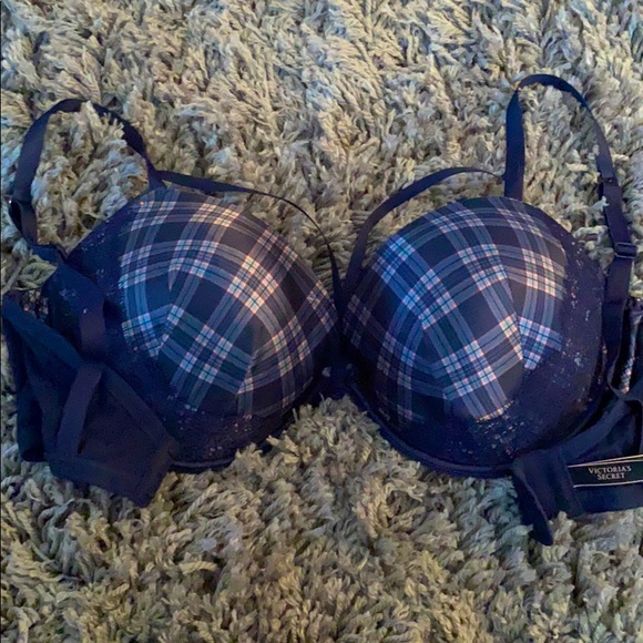 Victoria's Secret Other - Victoria secret push-up